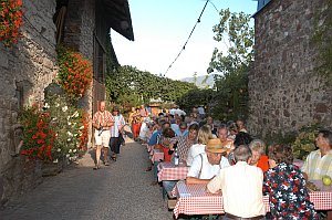 im Hof der Buerinnen