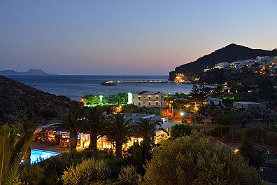 Agia Galini bei Nacht