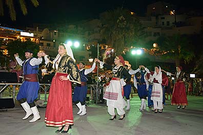 Volkstanzgruppe beim Fischerfest