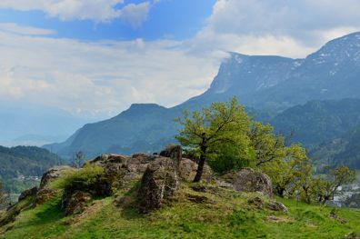 der markante Gantkofel im Hintergrund