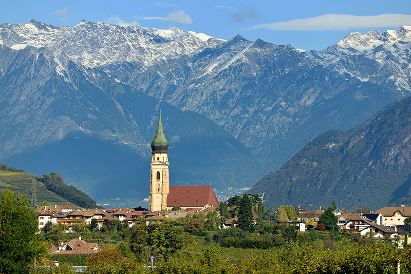 St. Pauls vor den Meraner Bergen