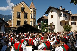 Konzert auf dem Dorfplatz