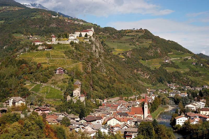 Klausen mit Kloster Sben