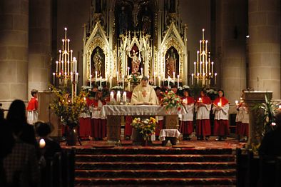 der erleuchtete Altar