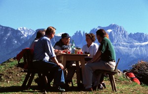 vor dem Baumannhof