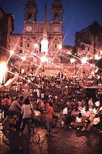 die Spanische Treppe mit der Kirche  Santissima Trinit dei Monti