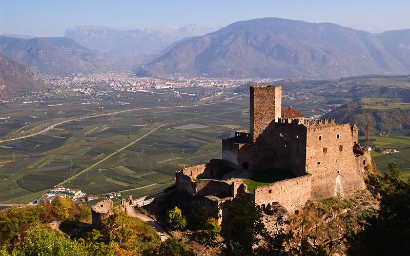 Schloss Hocheppan mit Bozen