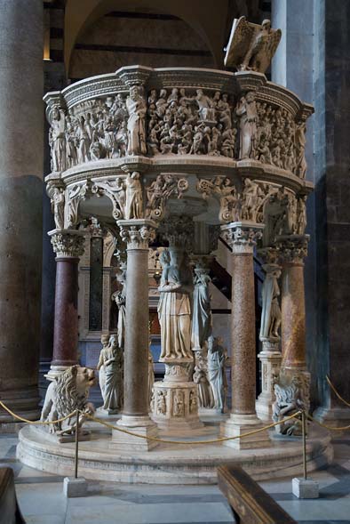 die Kanzel von Pisano im Dom