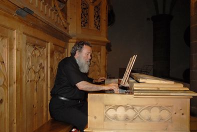 Wolfgang Sieber an den Orgeln